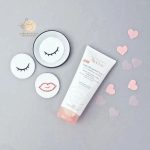 محلول پاک کننده ۳ در ۱ آون Make-Up Remover - Image 2